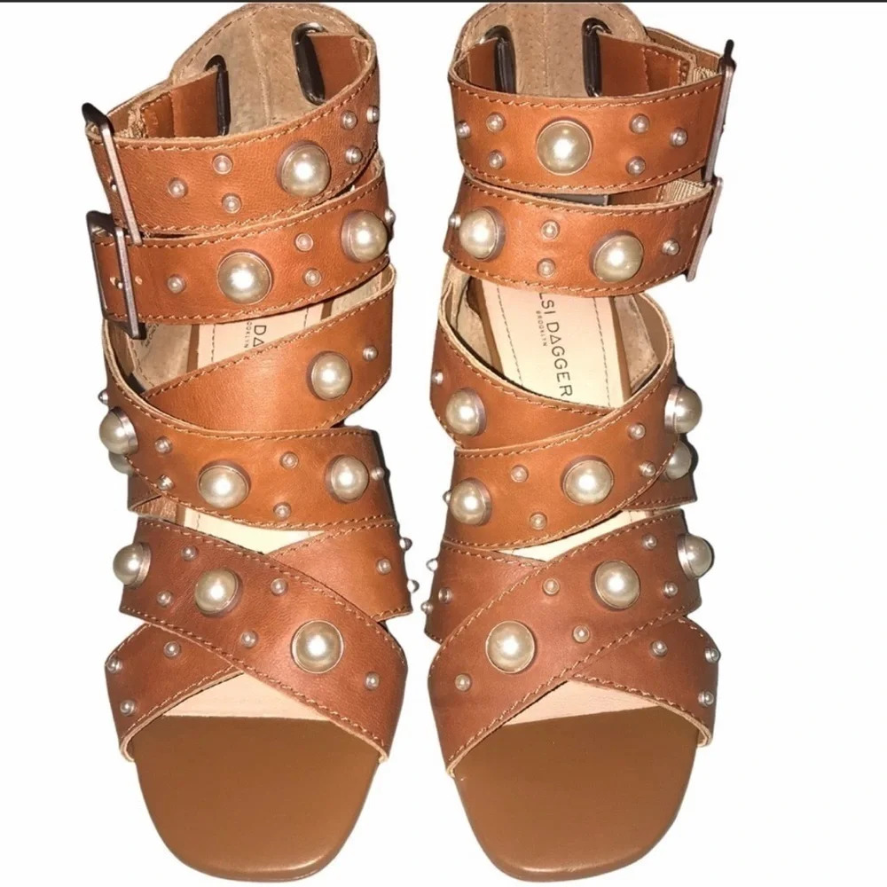 "Kdb Block Heel Sandals With Pearl Embellishments… - image 4